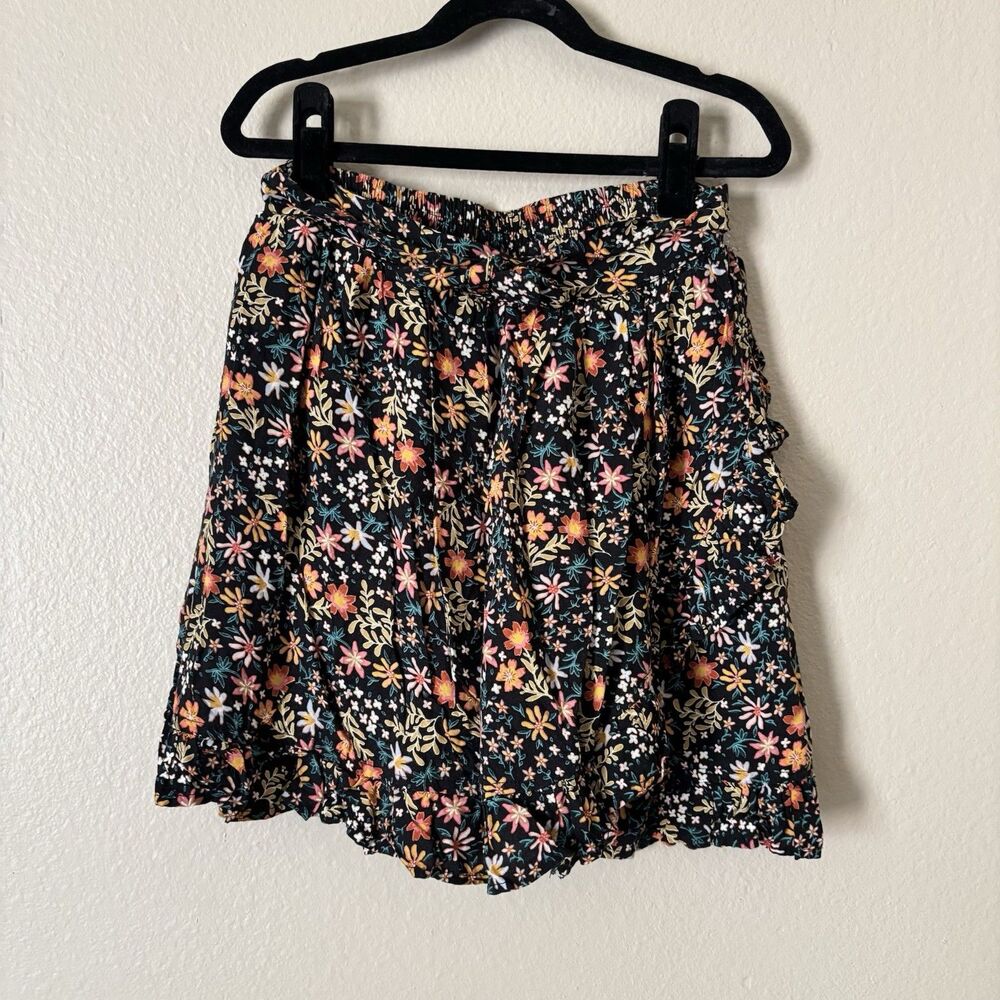 Gap Kids Skirt Girls Medium Black Floral Mini wrap style pull on casual stretch